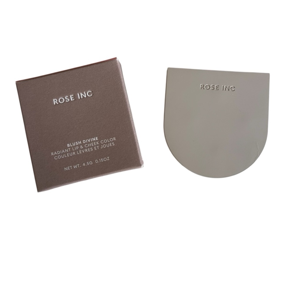 ROSE INC Blush Refillable Cheek & Lip Color Compact in Hydrangea Light Cool Pink